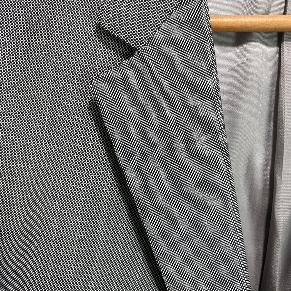 Samuelsohn Saks Fifth Avenue Grey Pinstripe Super 130s Wool Blazer 44R Canada